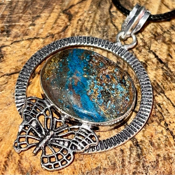 Dark Chessylite Blue Spar Azurite Pendant 2 1/2” - Picture 4 of 16